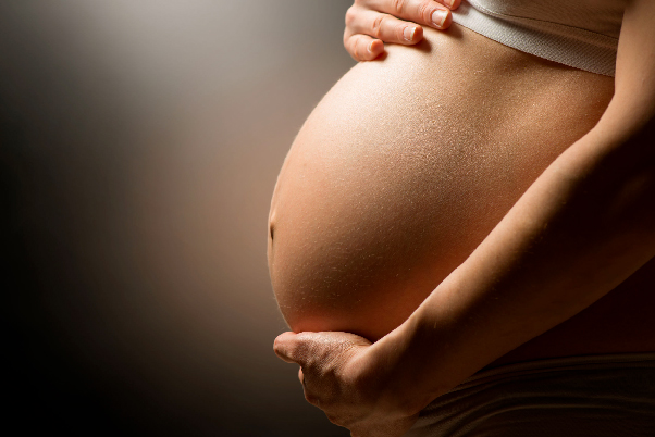 Reiki et éducation kinesthésique pour femmes&nbsp;enceintes